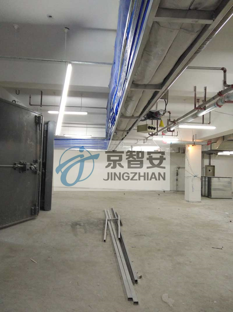 L型折叠提升防火卷帘门01